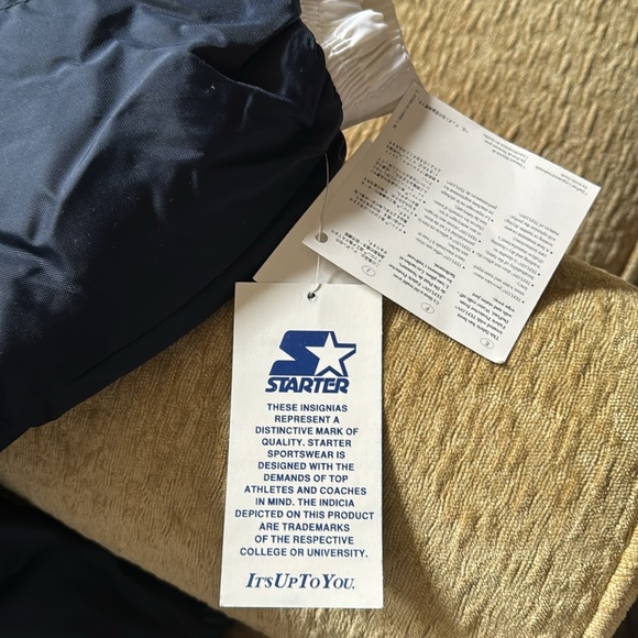 Michigan wolverines winter coat - Picture 6 of 9